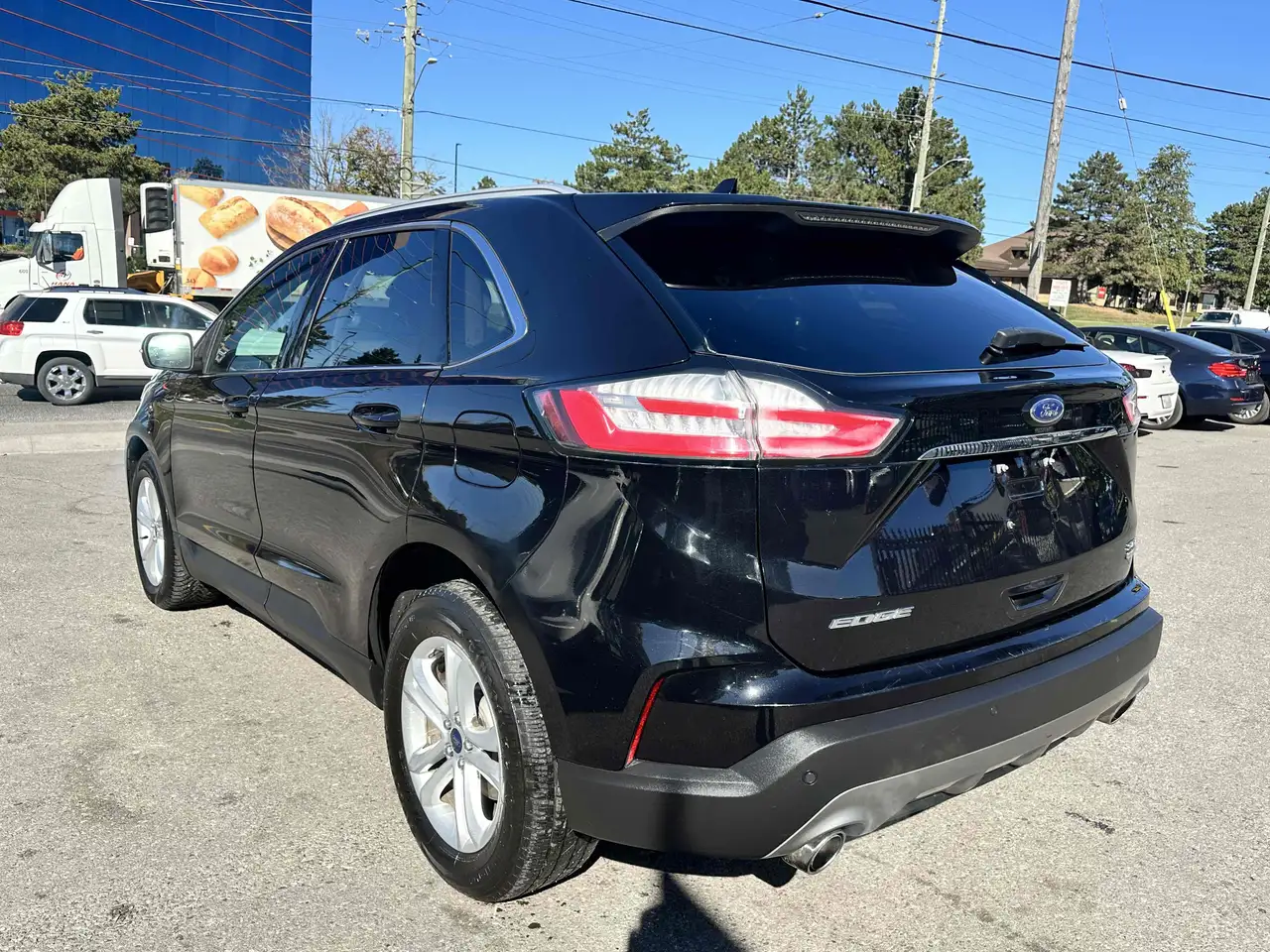 Ford Edge снимка Ford Edge