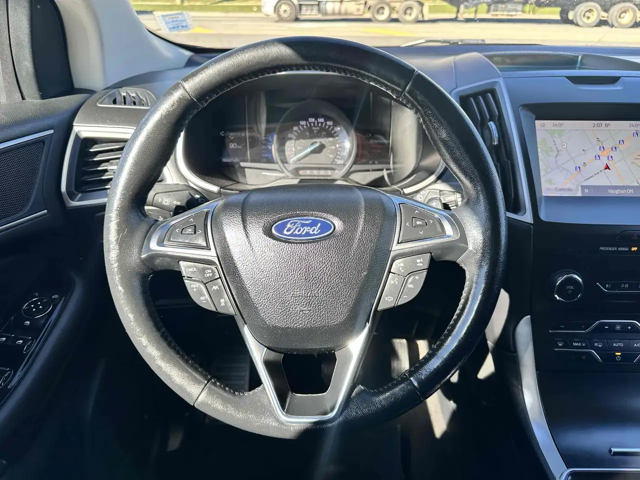 Ford Edge снимка Ford Edge