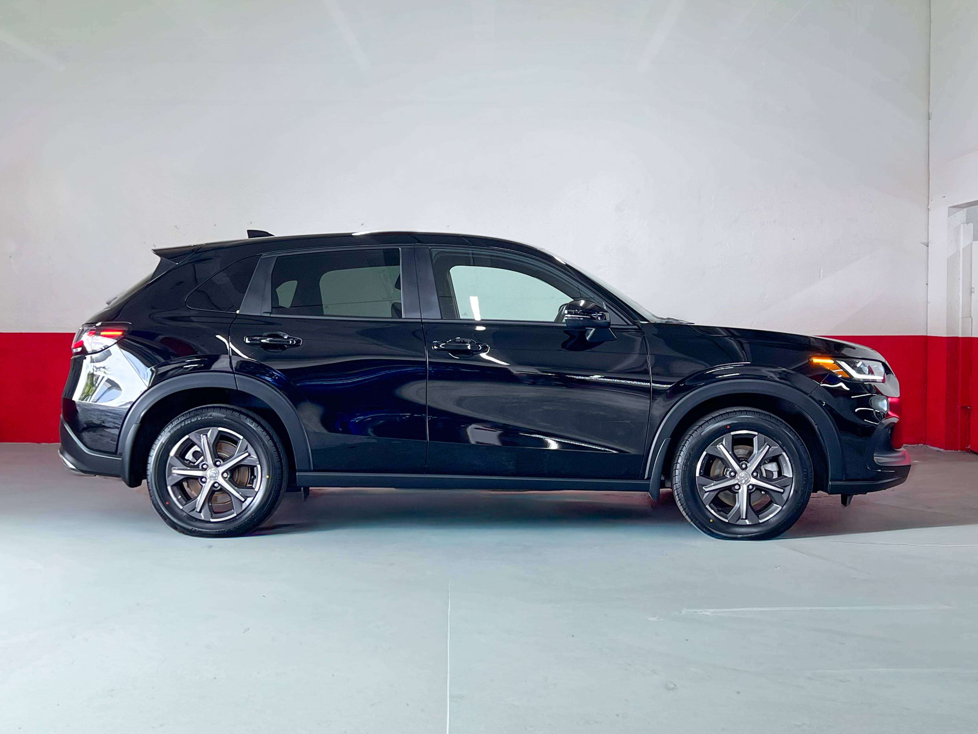 2024 Honda HR-V Sport-B AWD | Moonroof/Adpt Cruise/Dual Climate — снимка 1