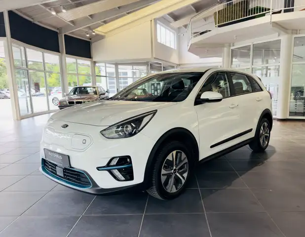 Kia Niro view 4