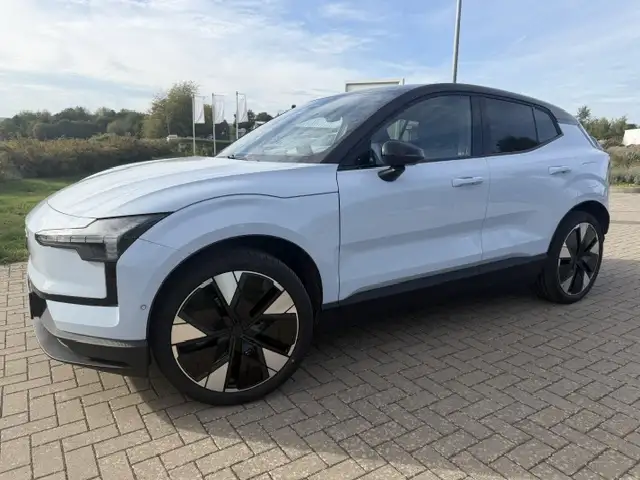Volvo EX30 Single M. Extended Range RWD Ultra