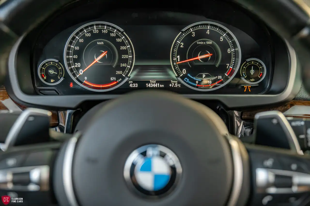 BMW X5 снимка BMW X5