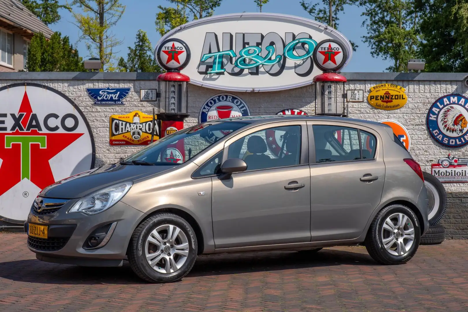 Opel Corsa 1.2-16V Rhythm 50.650 km + NAP 2e Eig. NL - 1