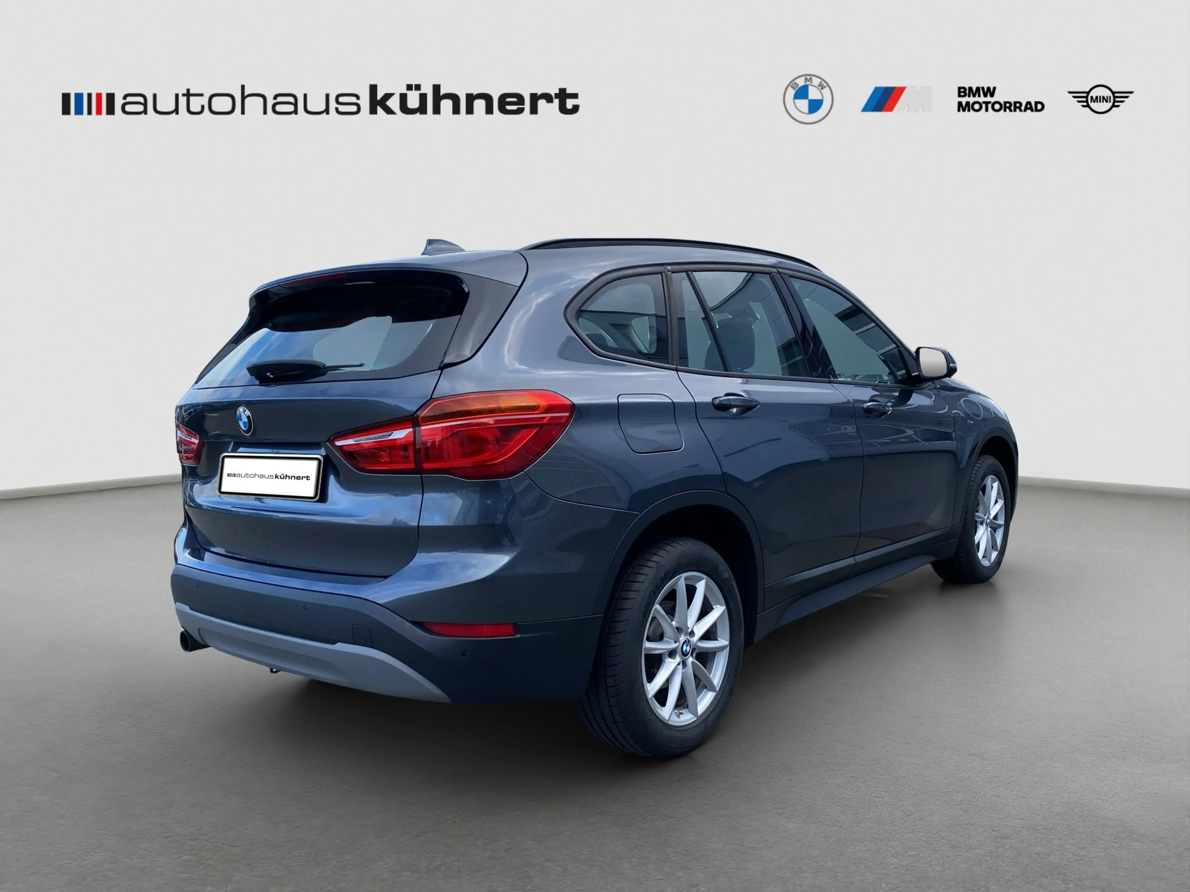 BMW X1 sDrive 18i AHK Nav PDC +nur an Händler/Export+ — photo 7