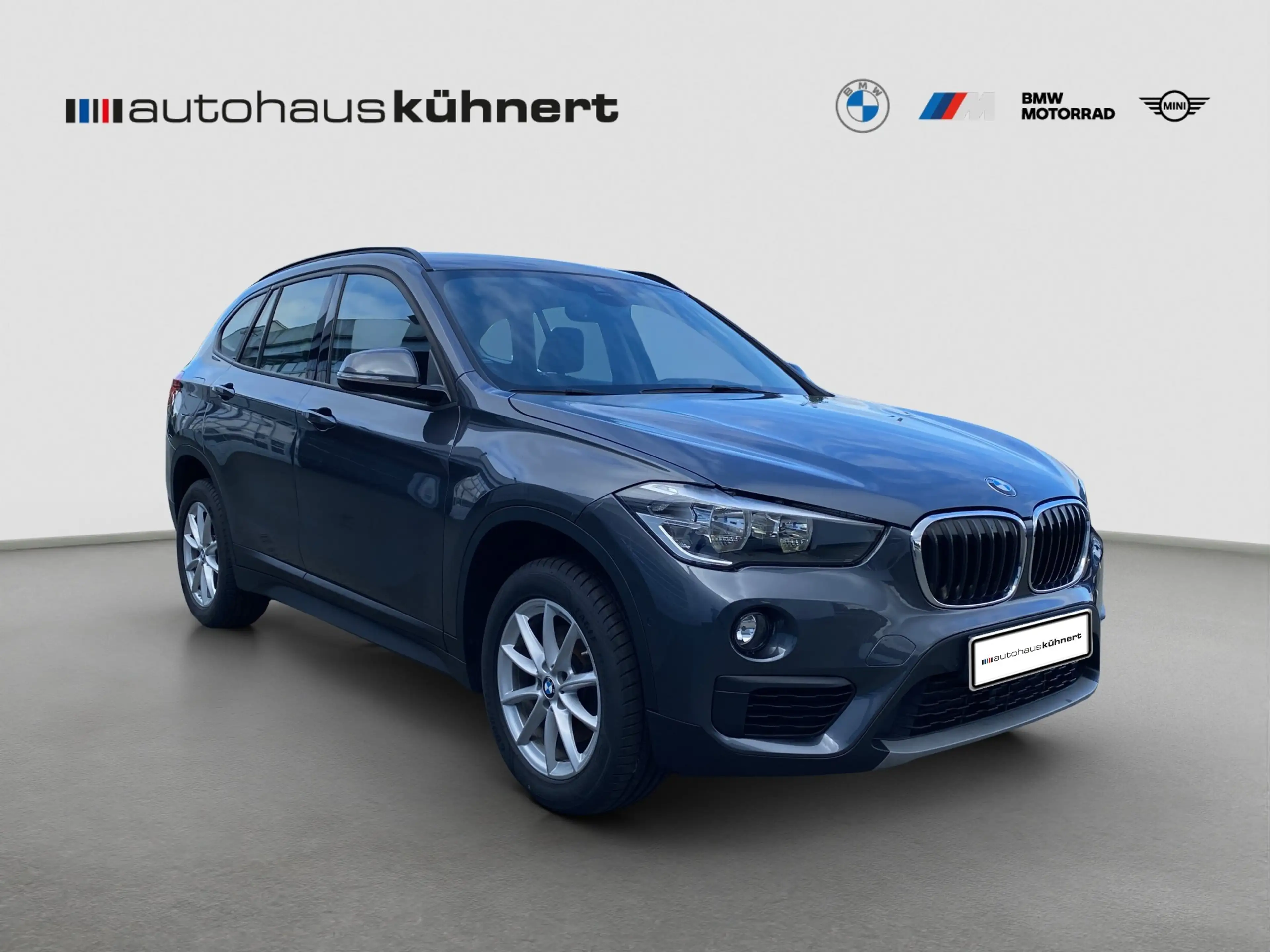 BMW X1 sDrive 18i AHK Nav PDC +nur an Händler/Export+ — photo 9