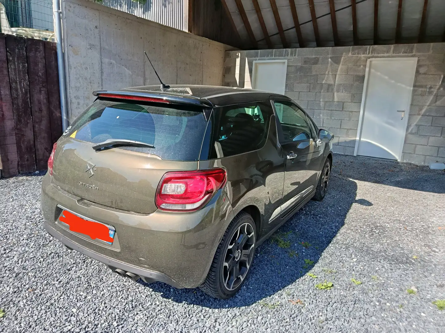Citroen DS3 THP 150 Sport Chic - 2