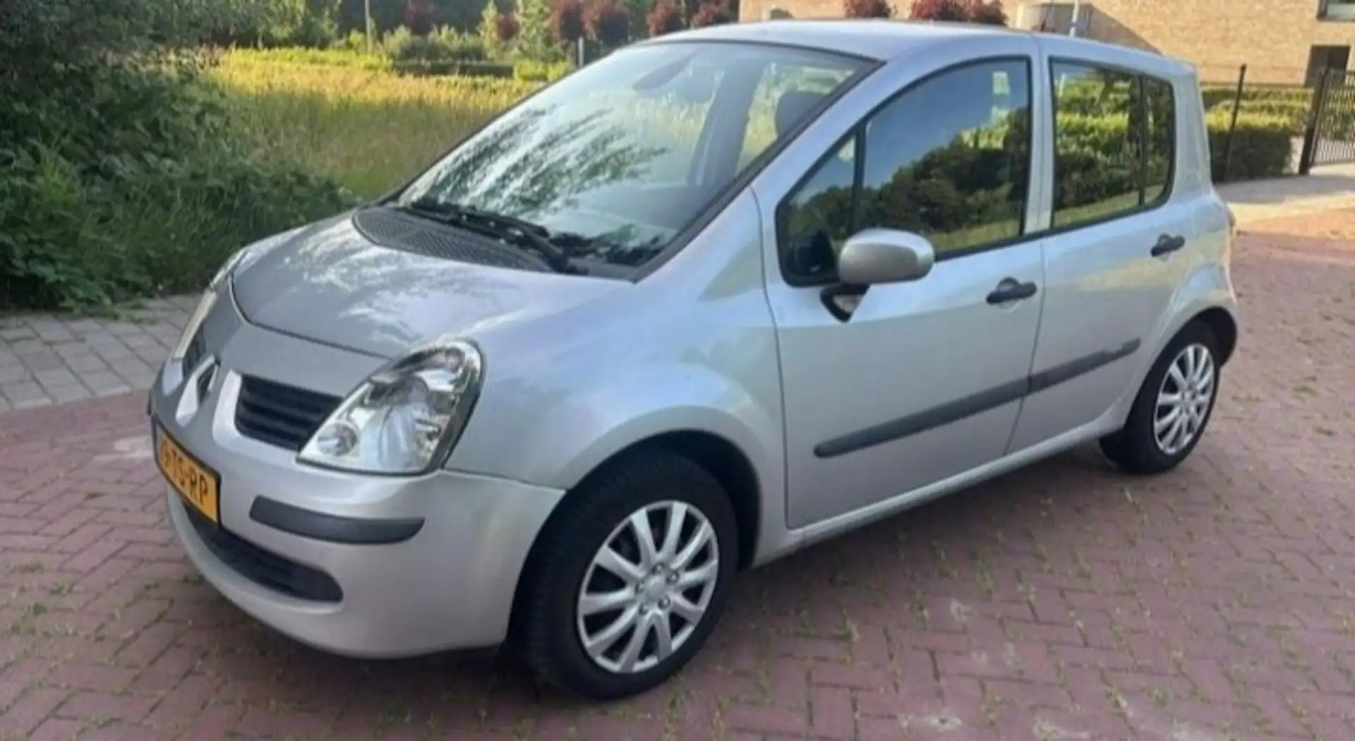 Renault Modus 1.6-16V Air Grijs - 2