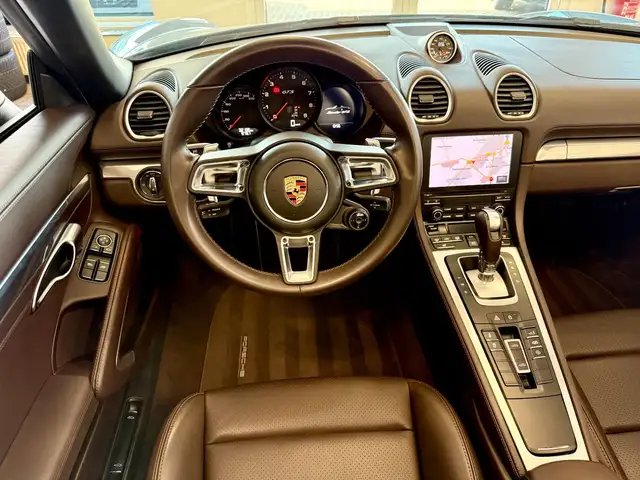 Porsche Boxster view 14