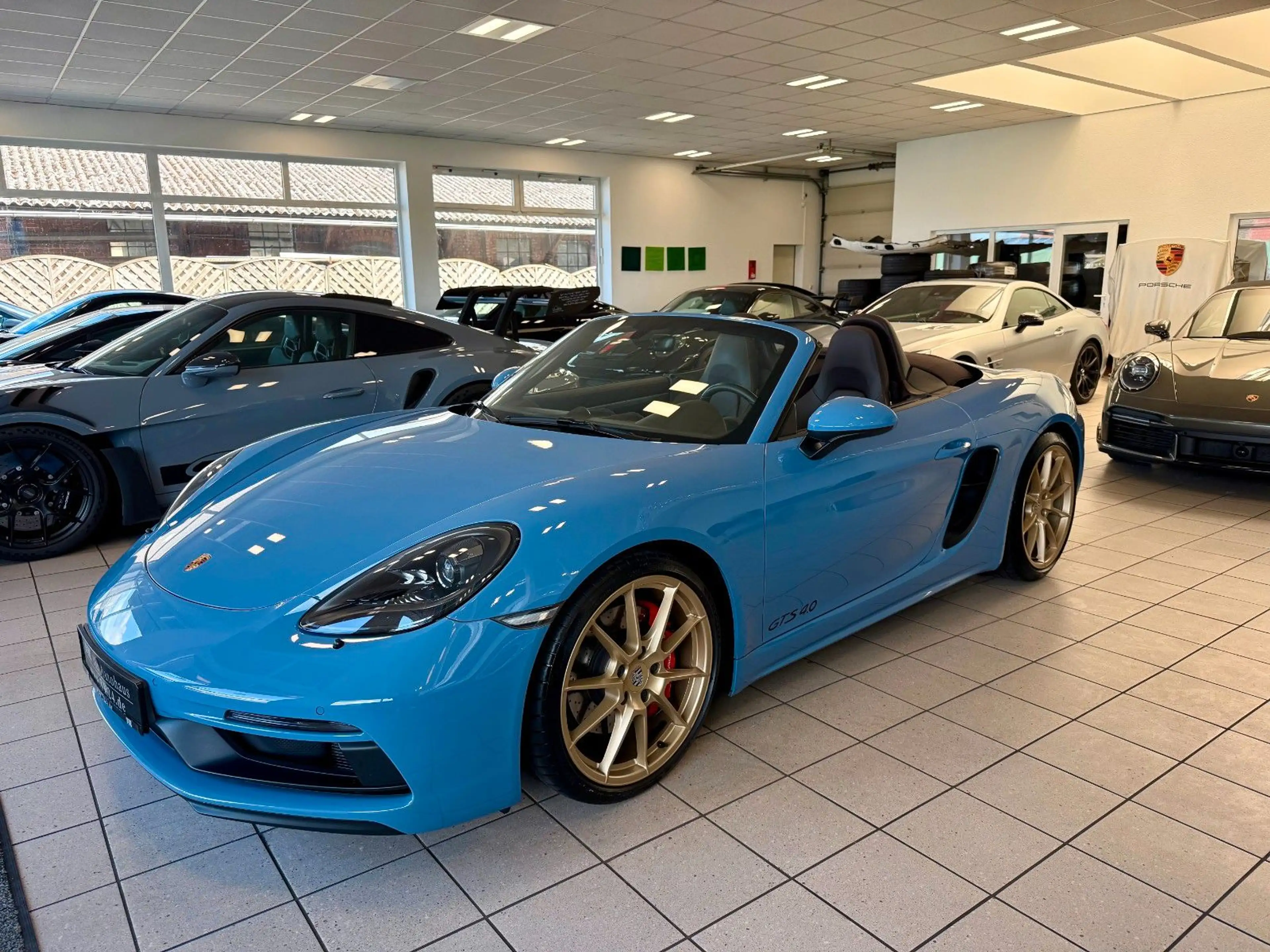 Porsche Boxster 718 Boxster GTS 4.0 PDK PTS-Farbe / BOSE /Kamera — photo 3
