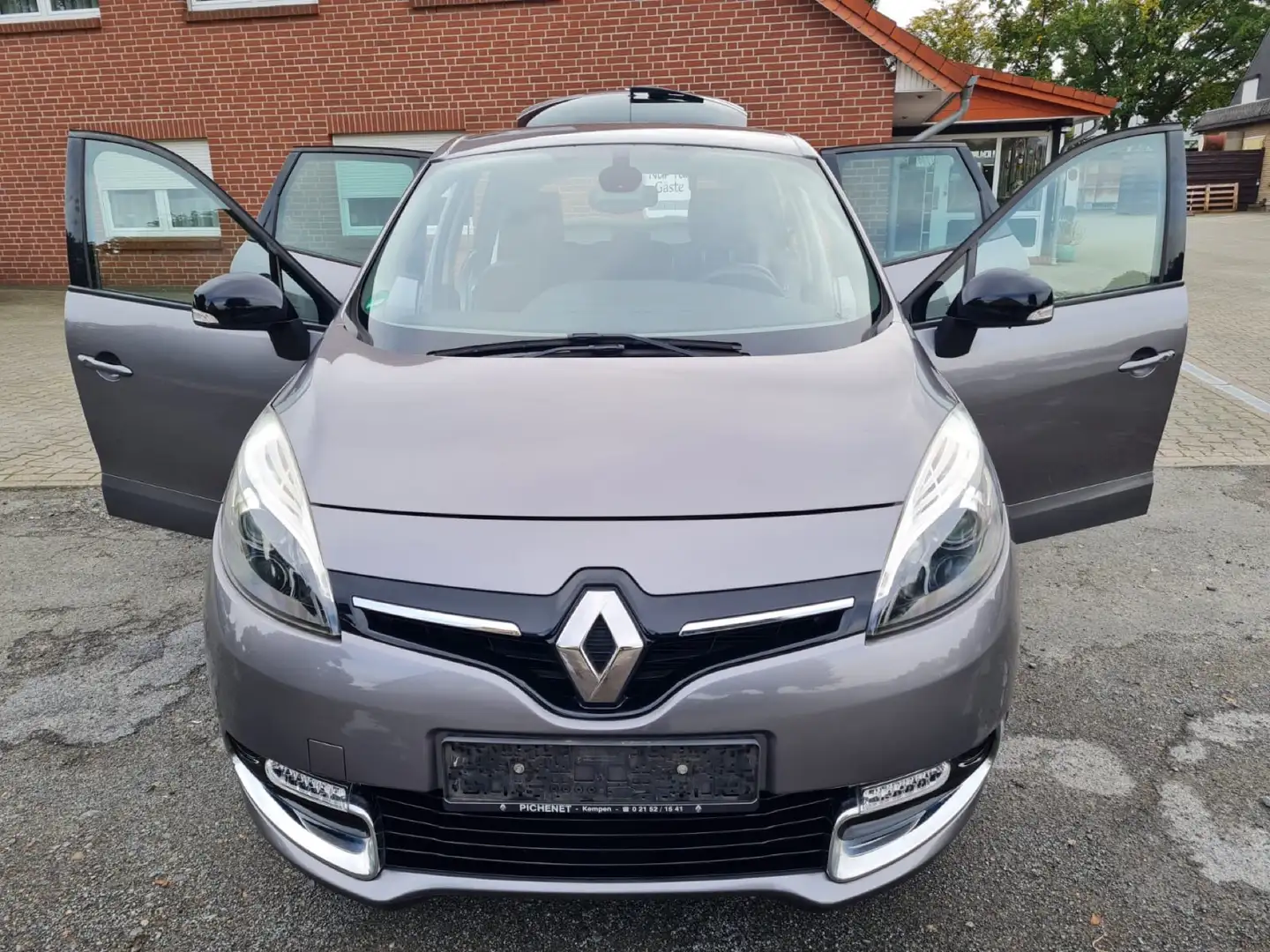 Renault Scenic Bose,HU/AU 04.2026,Keyless-go,Inkl.1 Jahr Garantie Gris - 1
