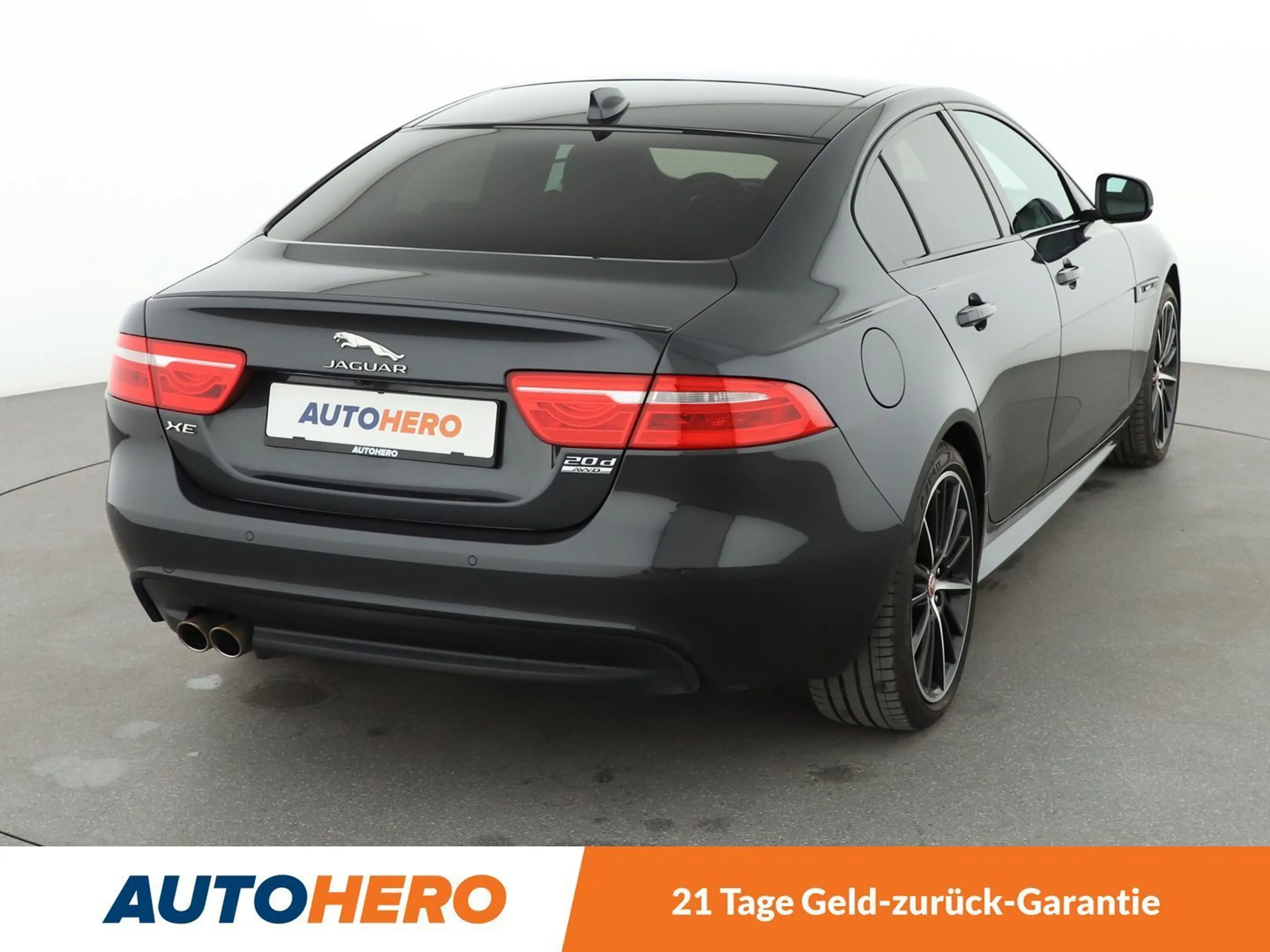 Jaguar XE 20d R-Sport AWD Aut.*NAVI*TEMPO*CAM*PDC* — photo 6