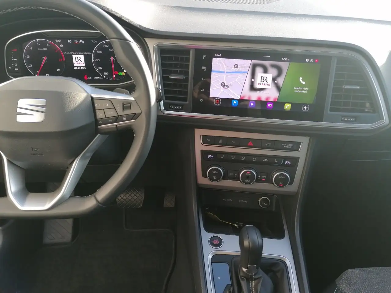SEAT Ateca 1.5 TSI Xperience DSG GJR NAVI FULL elHK 16