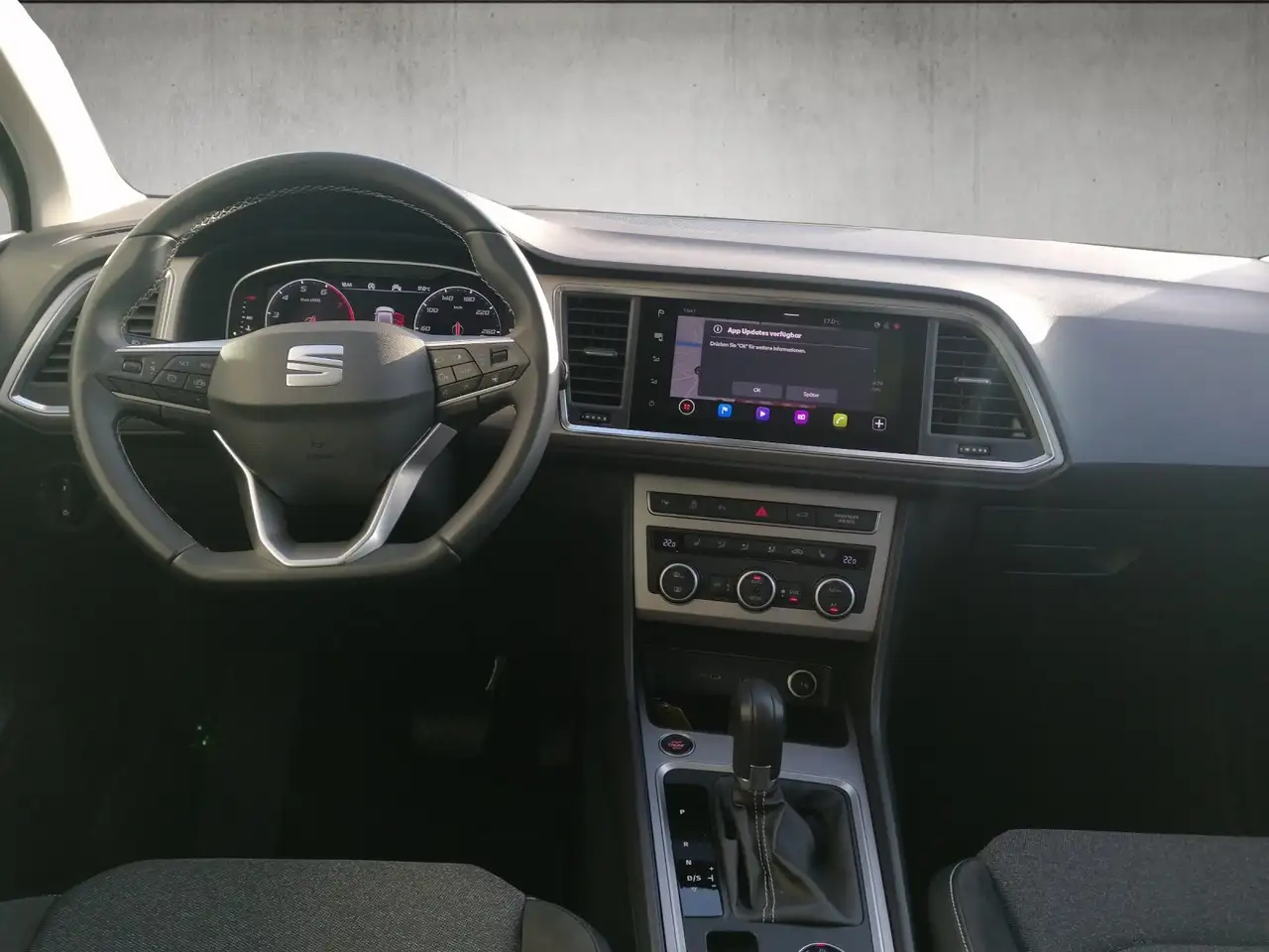 SEAT Ateca 1.5 TSI Xperience DSG GJR NAVI FULL elHK 11