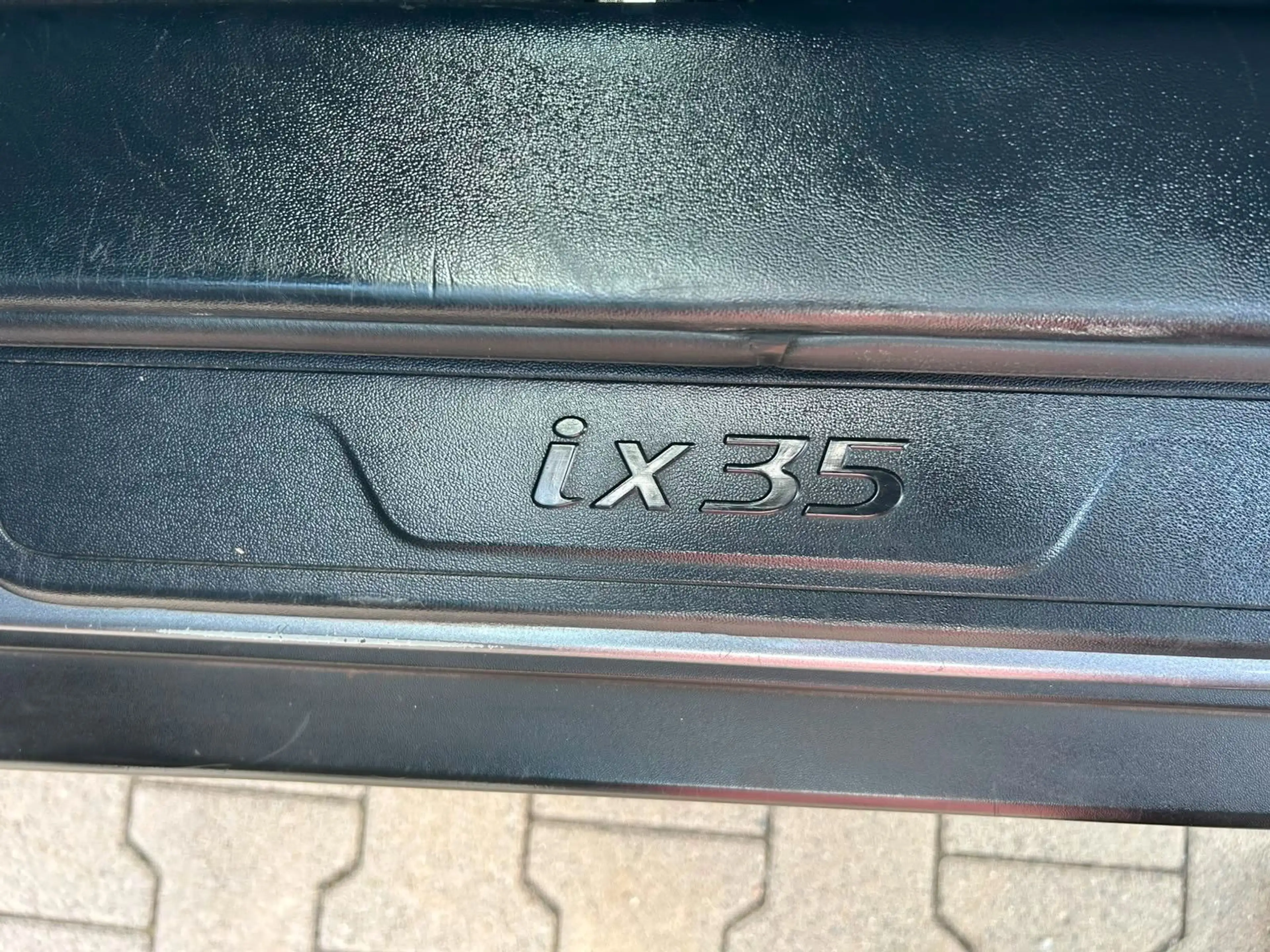 Hyundai iX35 FIFA World Cup Edition 2WD 1,6B,135PS,Navi — photo 33