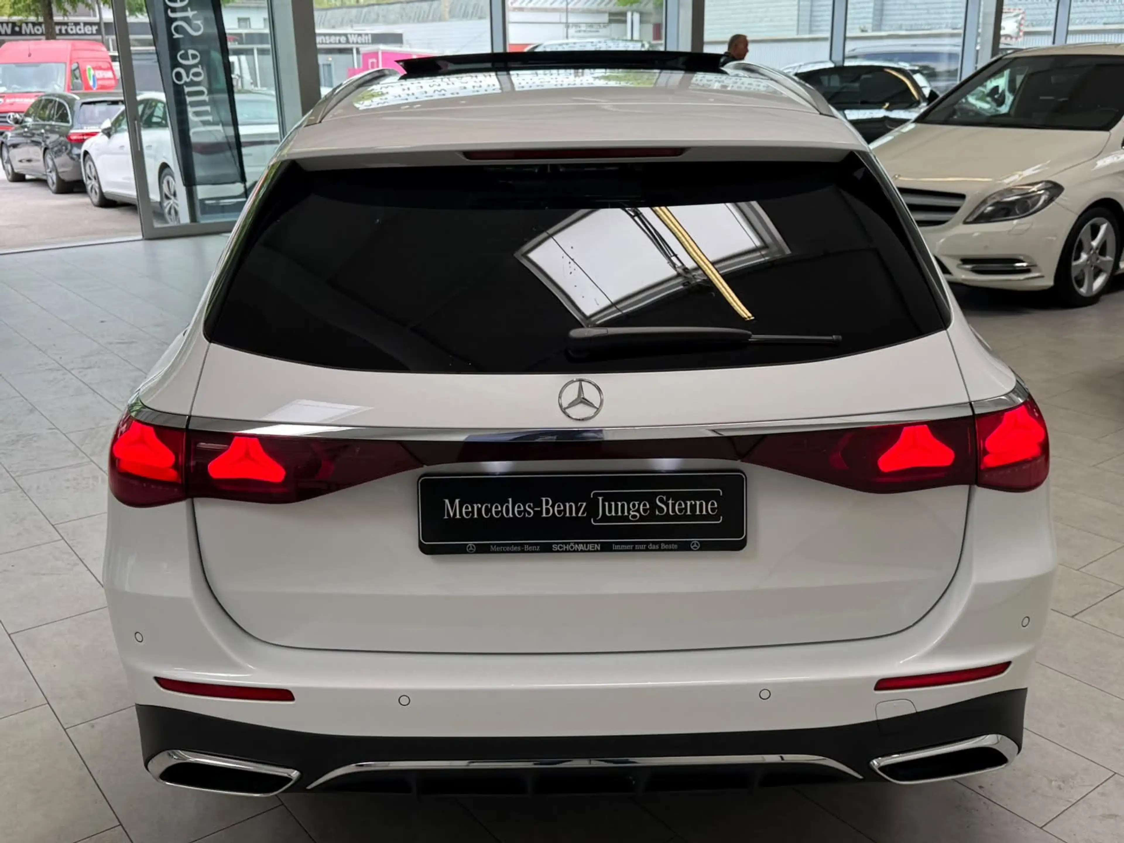 Mercedes-Benz E 450 E450d 4M T AMG PREM.PLUS+AIR+BURM+DLIGHT+AHK+21" — photo 7