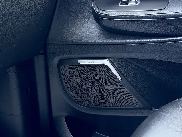 Mercedes-Benz V 300 d Kombi 4MATIC lang Avantgarde Aut. AMG-Line AH... Ansicht 33