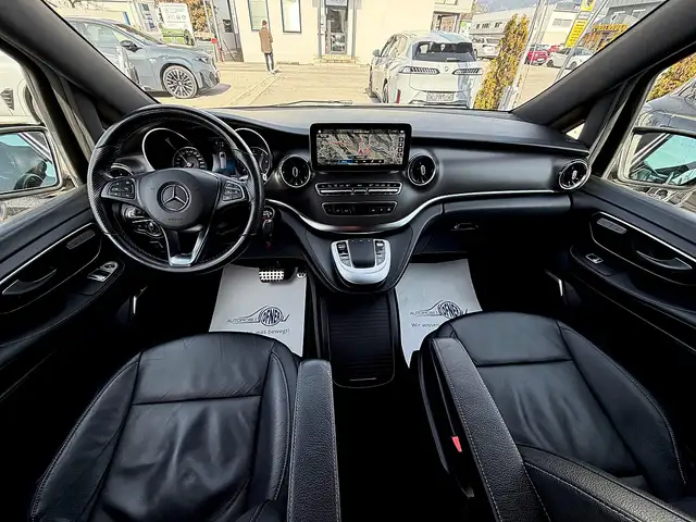 Mercedes-Benz V 300 d Kombi 4MATIC lang Avantgarde Aut. AMG-Line AH... Ansicht 13