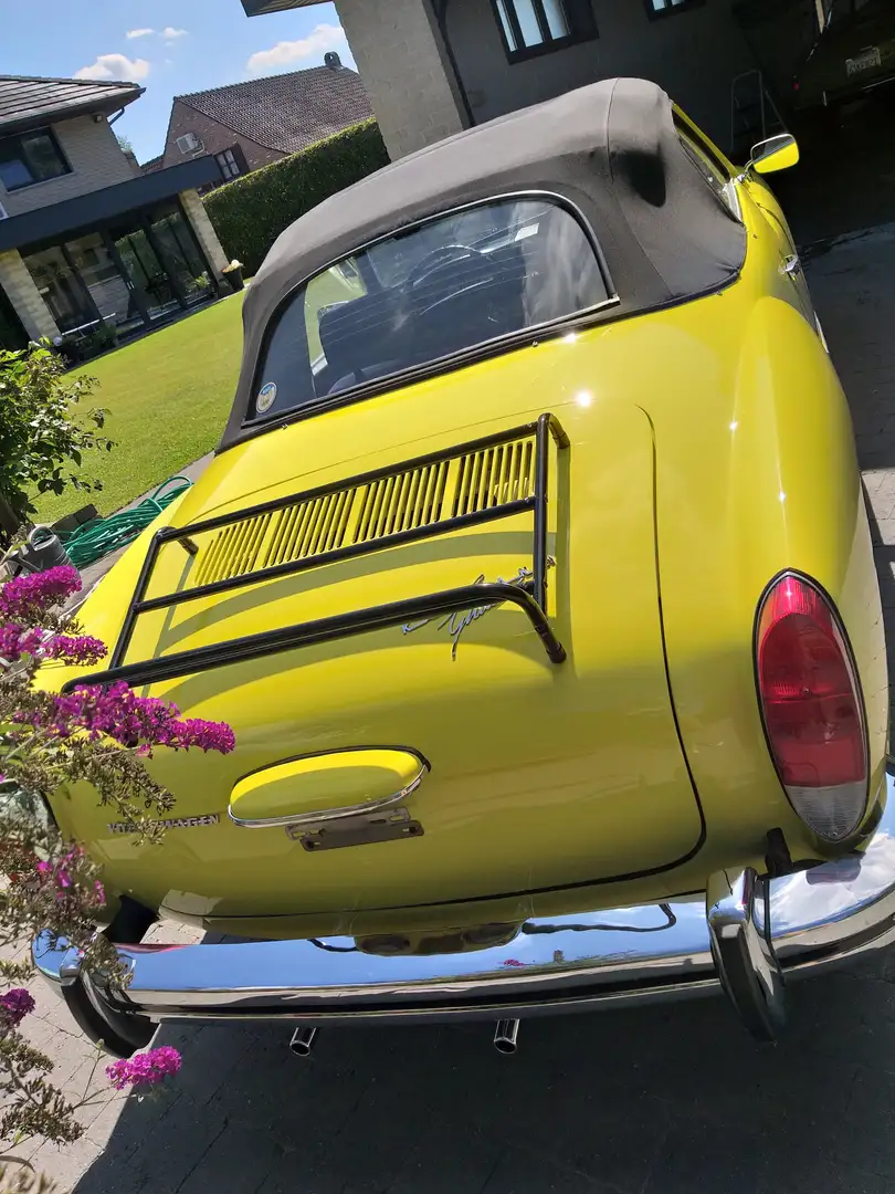 Volkswagen Karmann Ghia cabrio Amarillo - 2