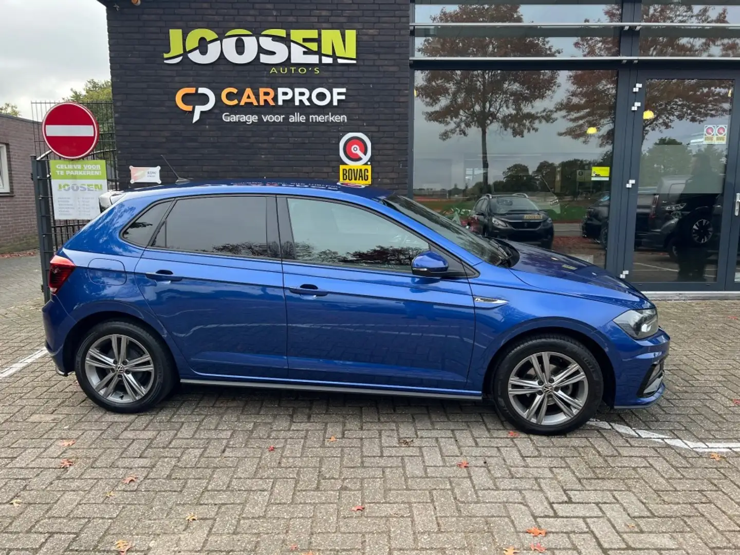 Volkswagen Polo 1.0 TSI HIGHL.BNSR 3x R LINE Blau - 2