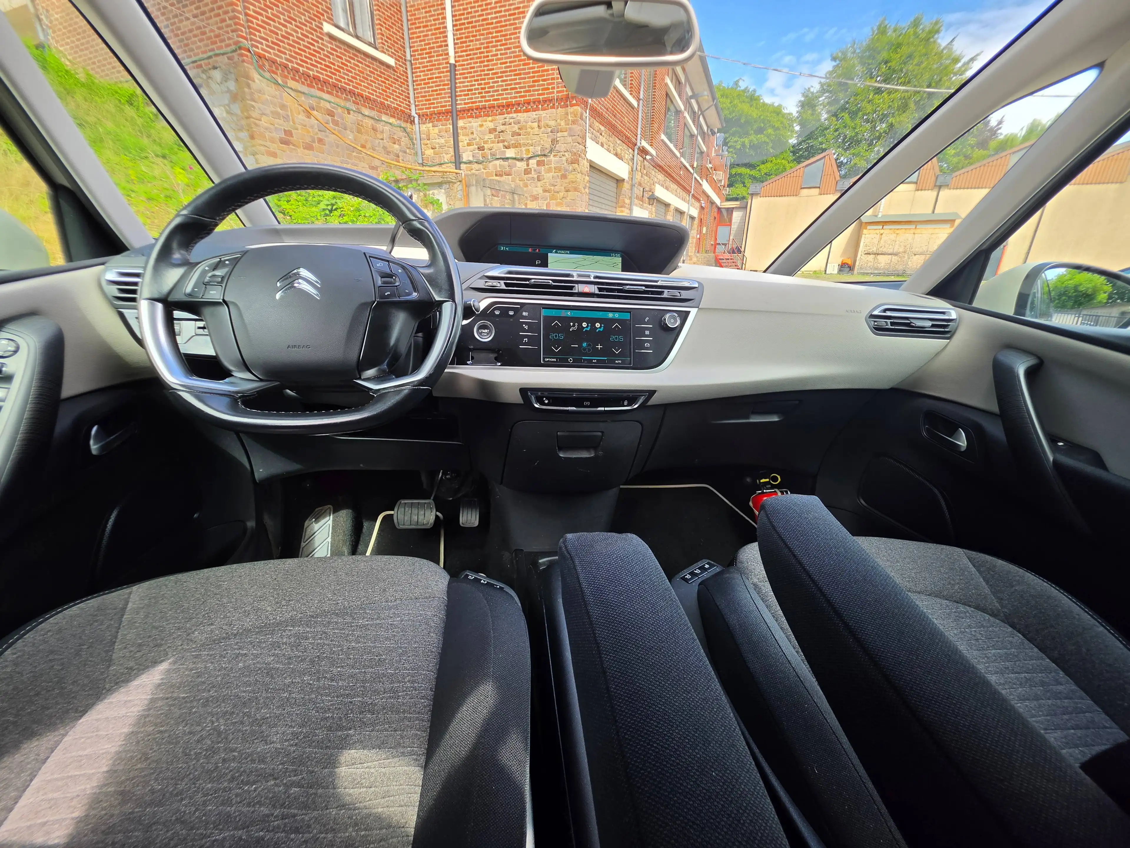 Citroen C4 Picasso B2B*MARCHAND* 1.6hdi*AUTOMATIC*CAMERA*Navi*Eu6 — photo 11