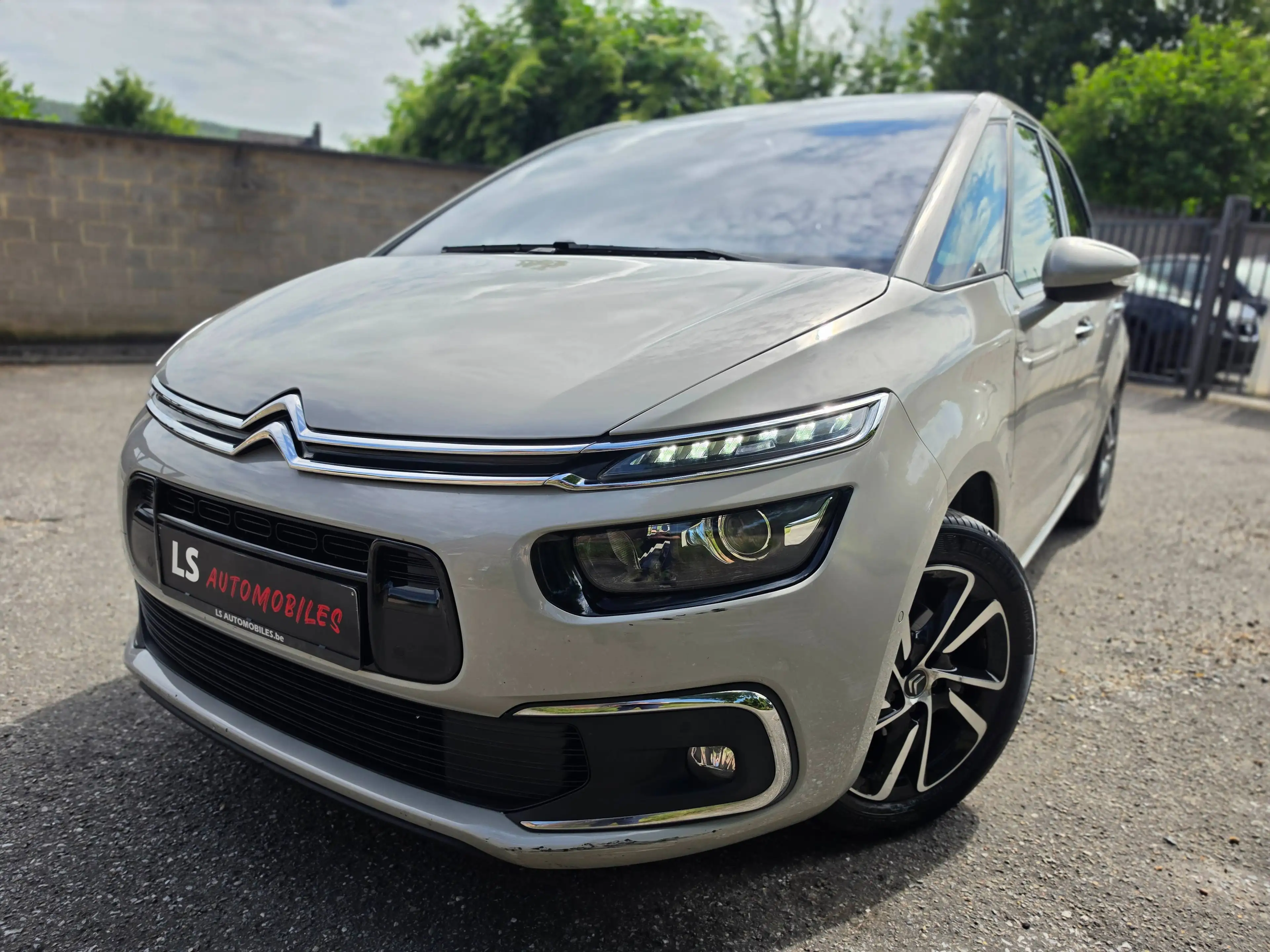 Citroen C4 Picasso B2B*MARCHAND* 1.6hdi*AUTOMATIC*CAMERA*Navi*Eu6 — photo 6