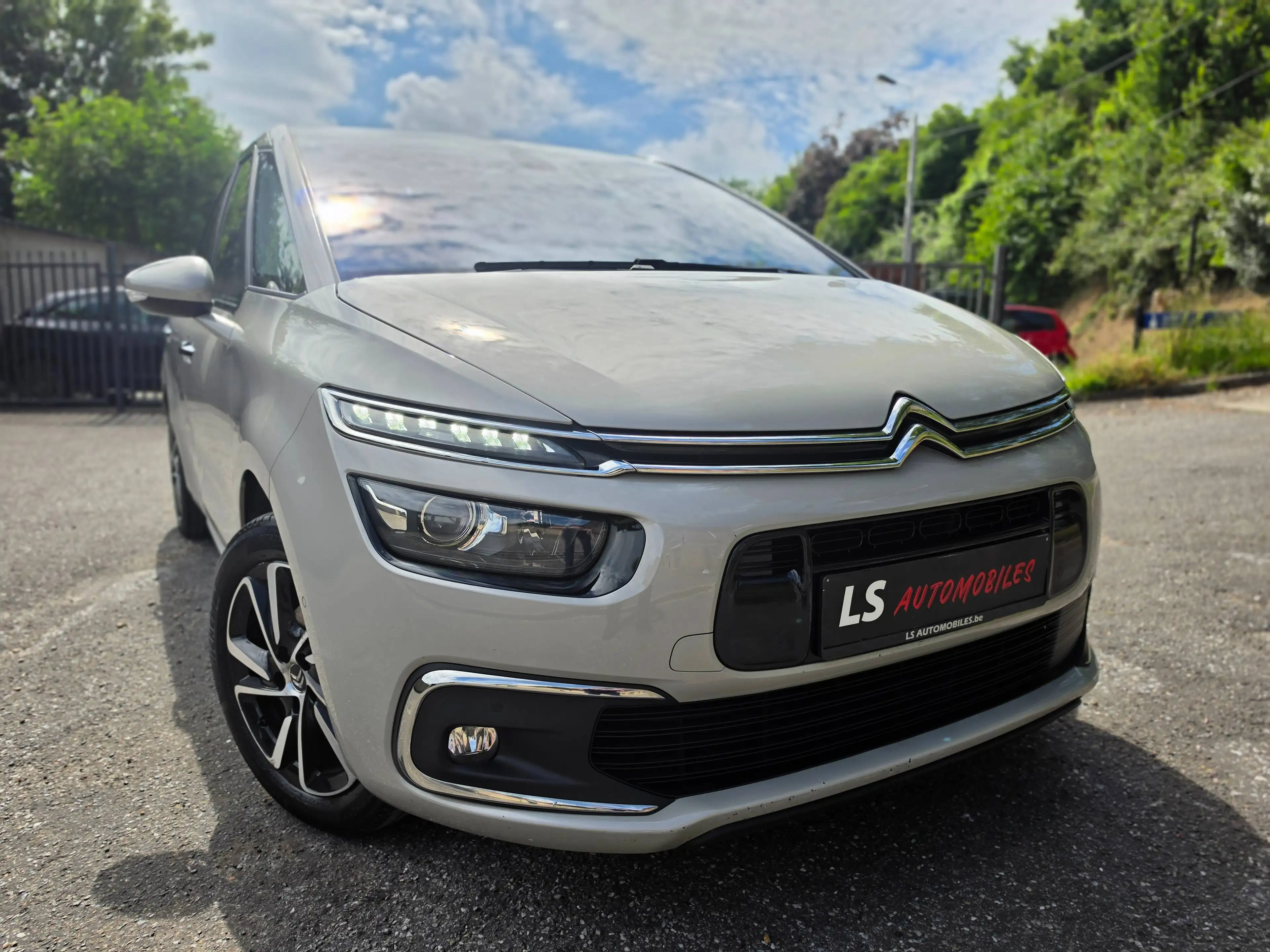 Citroen C4 Picasso B2B*MARCHAND* 1.6hdi*AUTOMATIC*CAMERA*Navi*Eu6