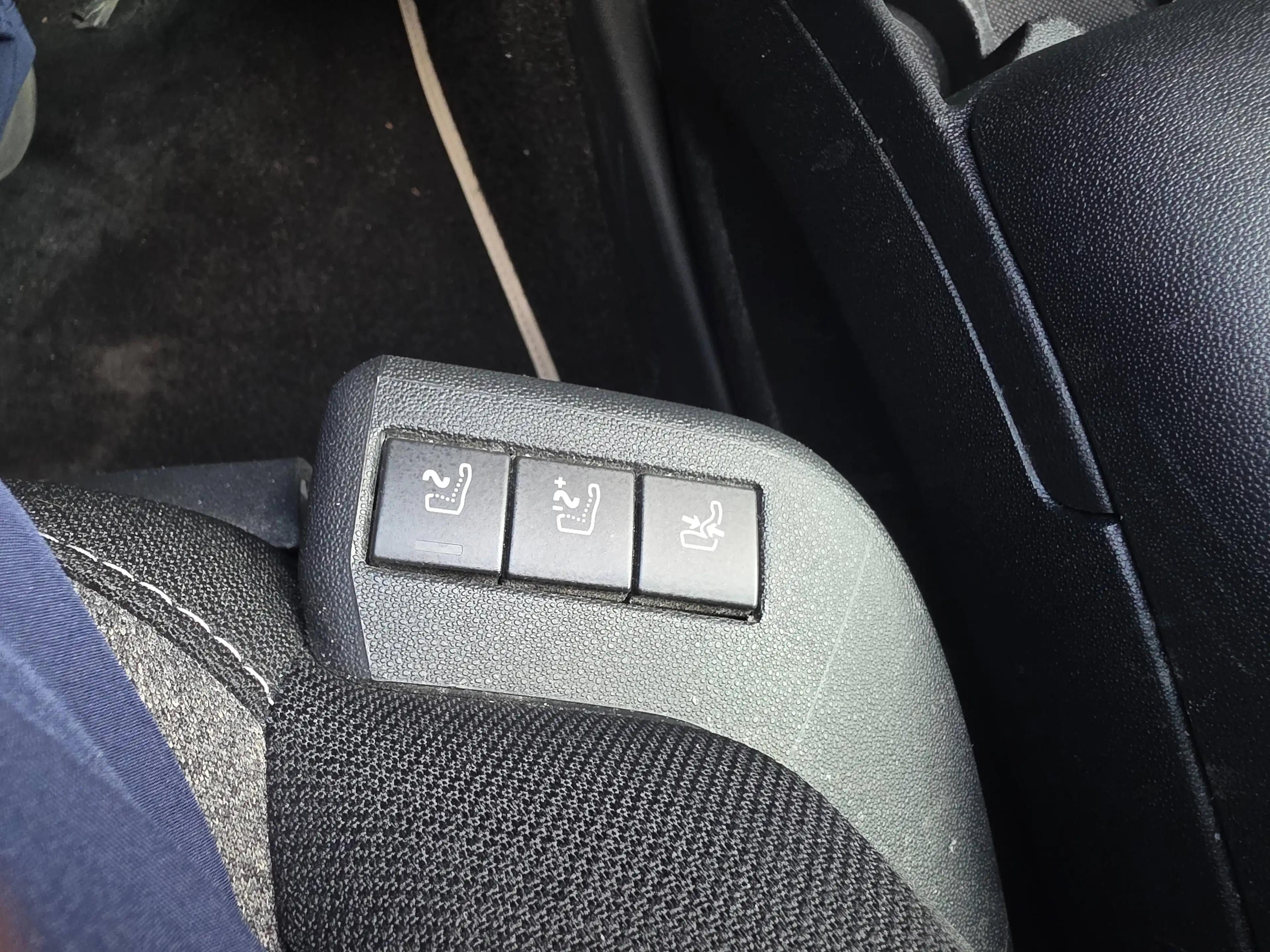 Citroen C4 Picasso B2B*MARCHAND* 1.6hdi*AUTOMATIC*CAMERA*Navi*Eu6 — photo 14