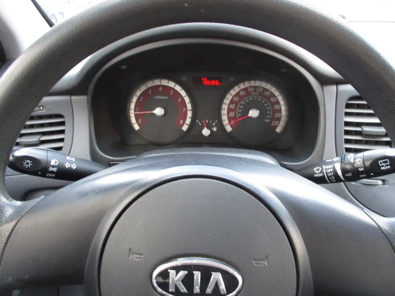 Kia Rio снимка Kia Rio