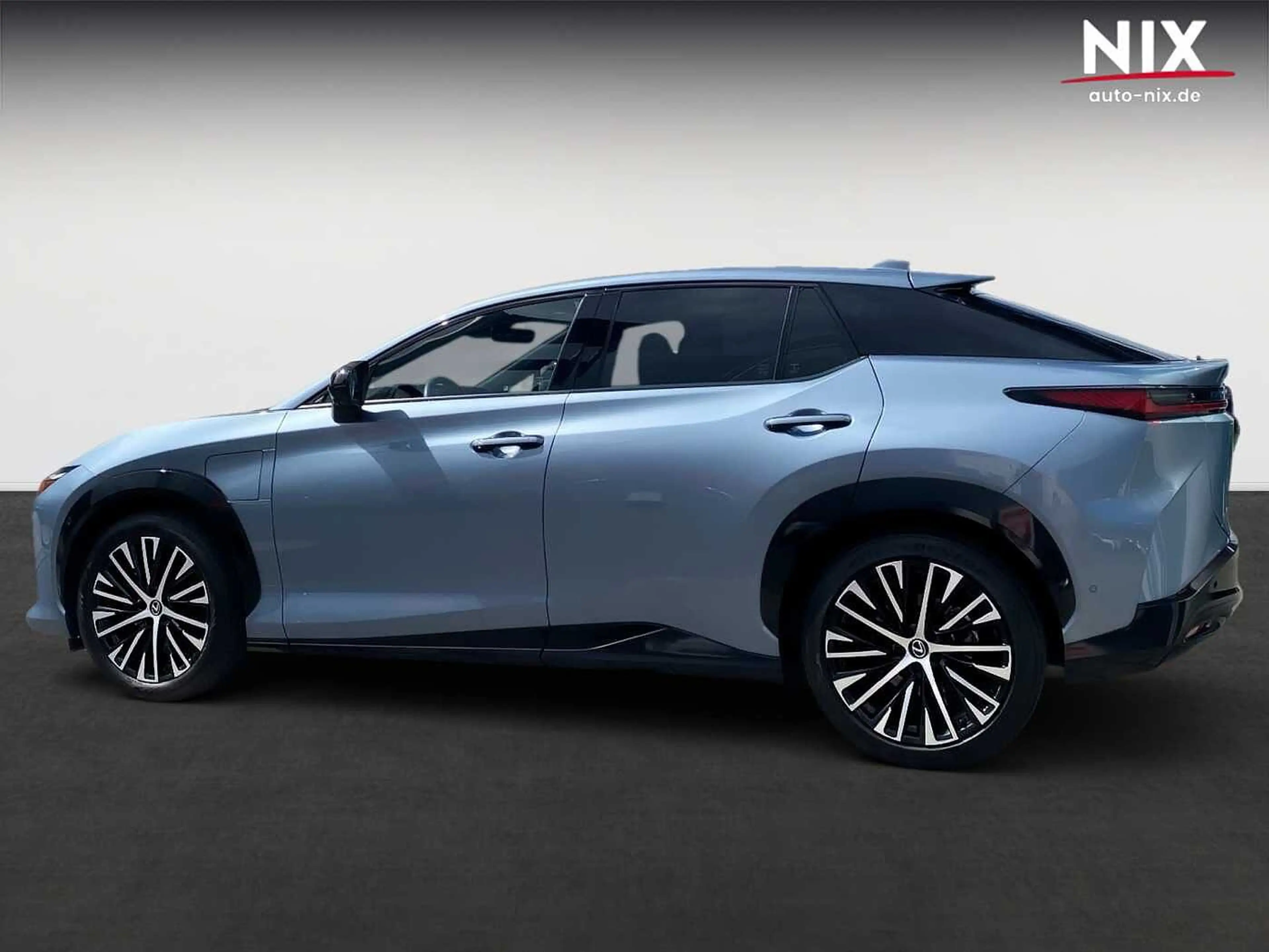 Lexus RZ 450e Luxury SHZ ALARMANLAGE — photo 6