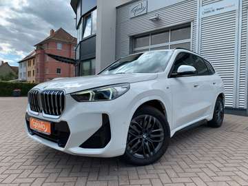 23 i xDrive M Sport HUD+LED+PANO+ACC+HARMAN