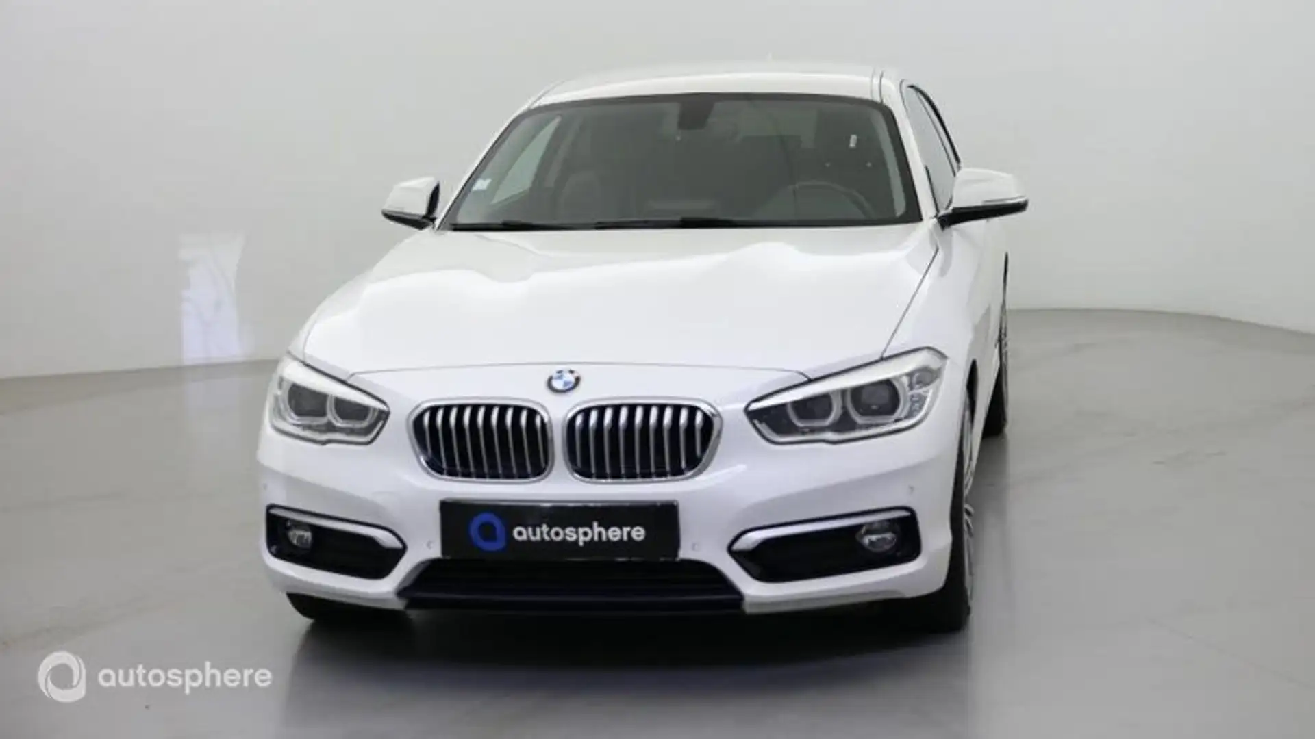 BMW 114 114d 95ch UrbanChic 3p - 2