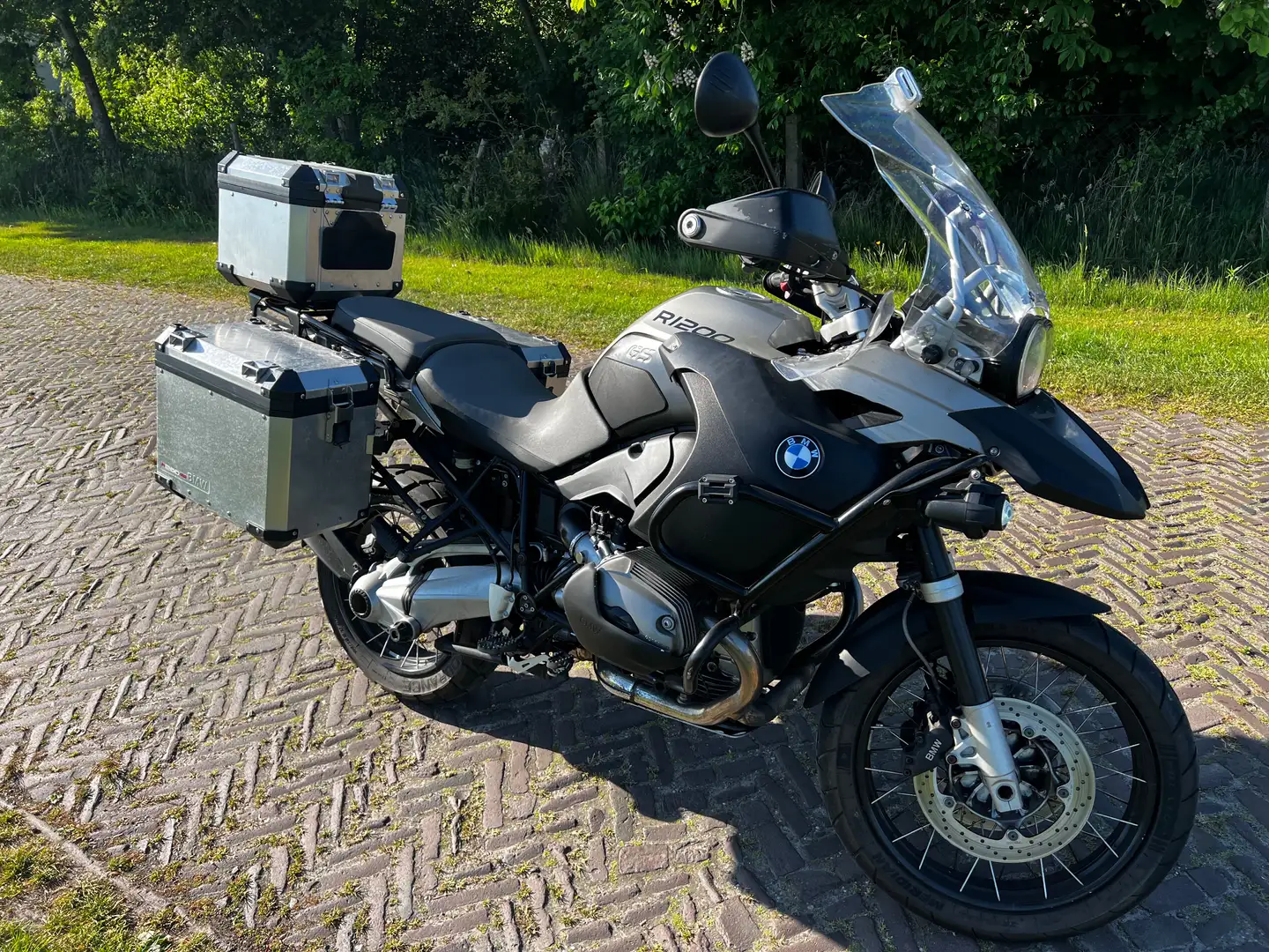 BMW R 1200 GS Adventure Grijs - 2