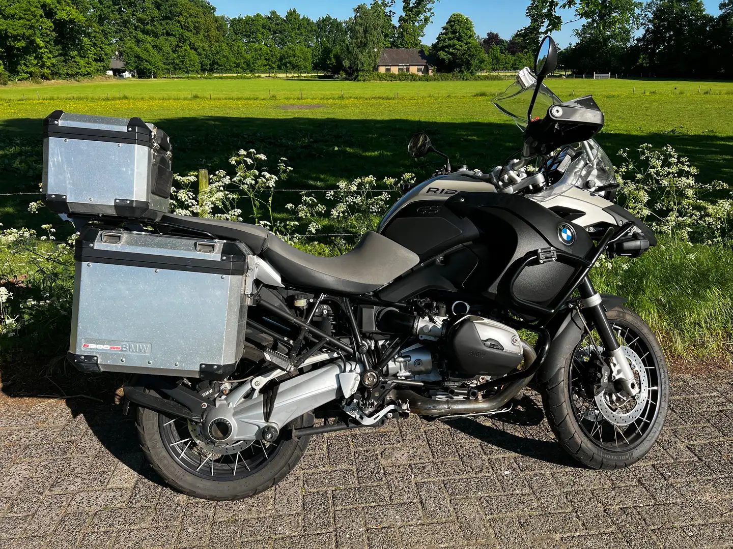 BMW R 1200 GS Adventure Grijs - 1
