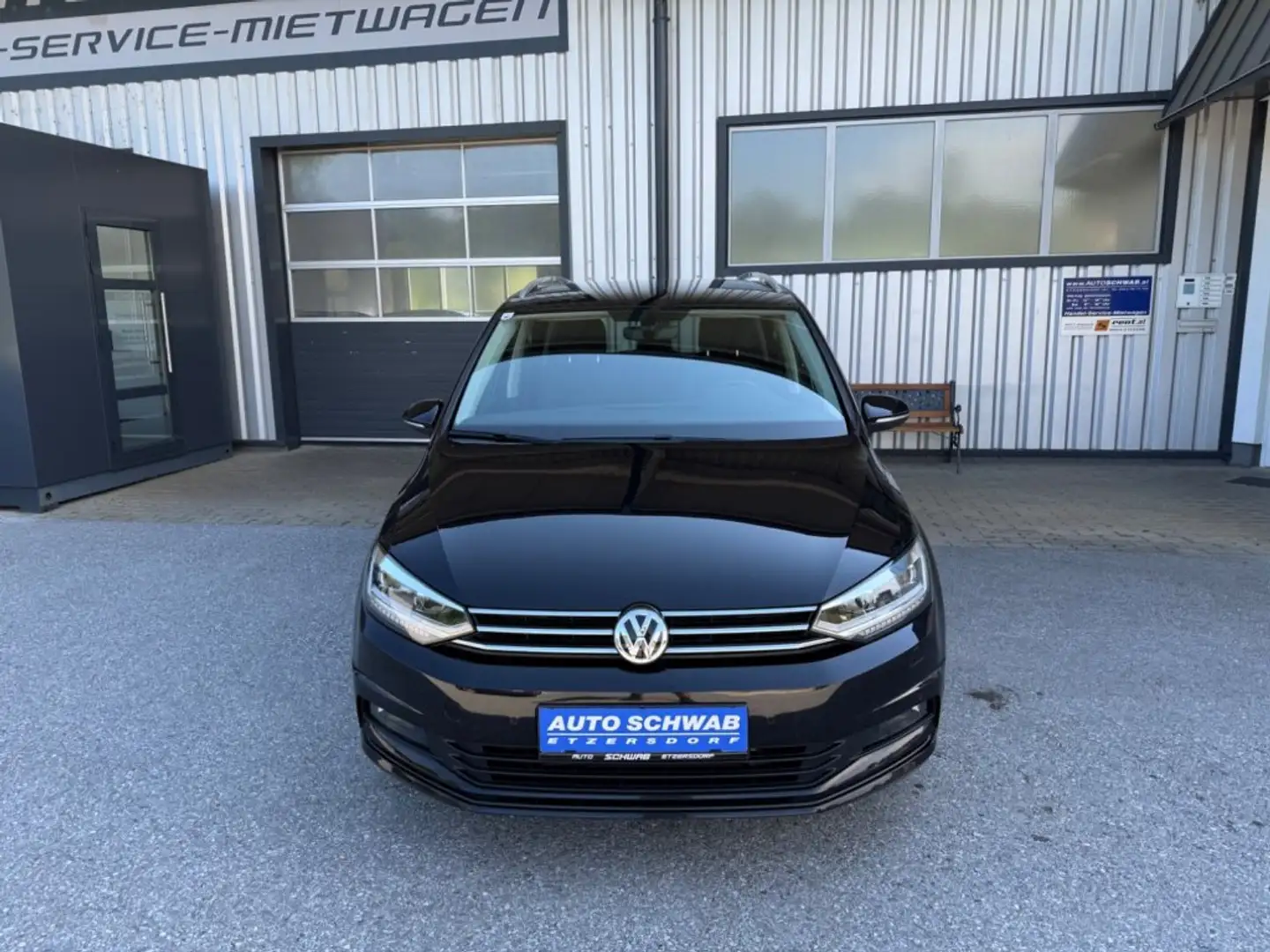 Volkswagen Touran Comfortline 2.0TDi  *LED,SITZHEIZUNG* Zwart - 2