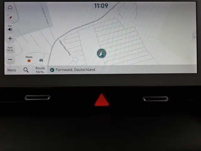 Hyundai Ioniq view 12