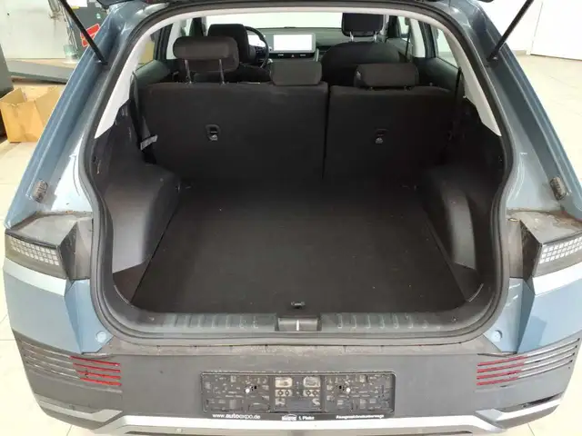 Hyundai Ioniq view 15