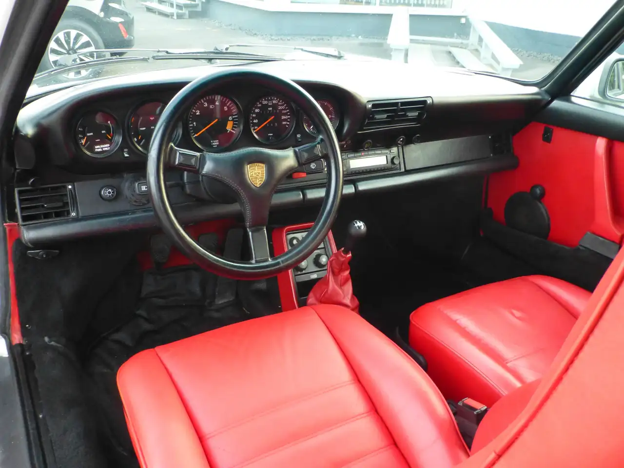 Porsche 911 Carrera 3,2 Targa, foto 11