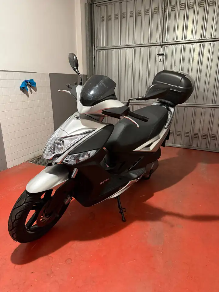 Kymco Agility 200