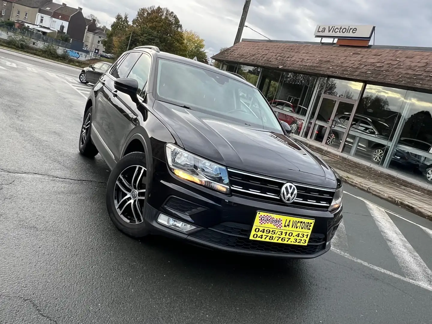 Volkswagen Tiguan Tiguan 2.0 TDI Full Option Zwart - 1