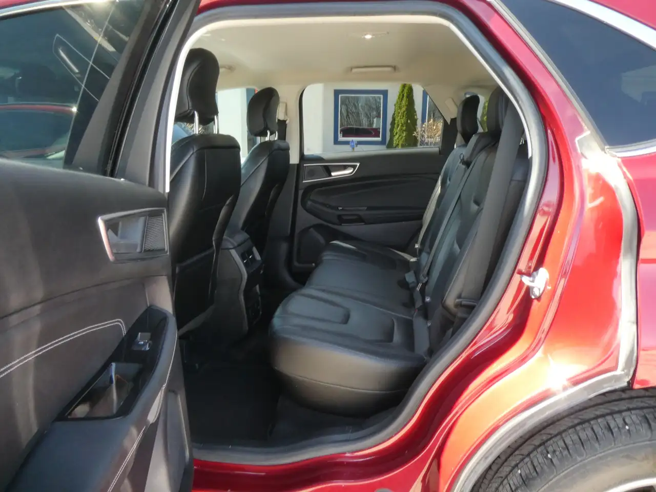 Ford Edge снимка Ford Edge