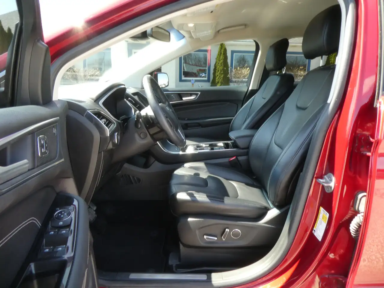Ford Edge снимка Ford Edge