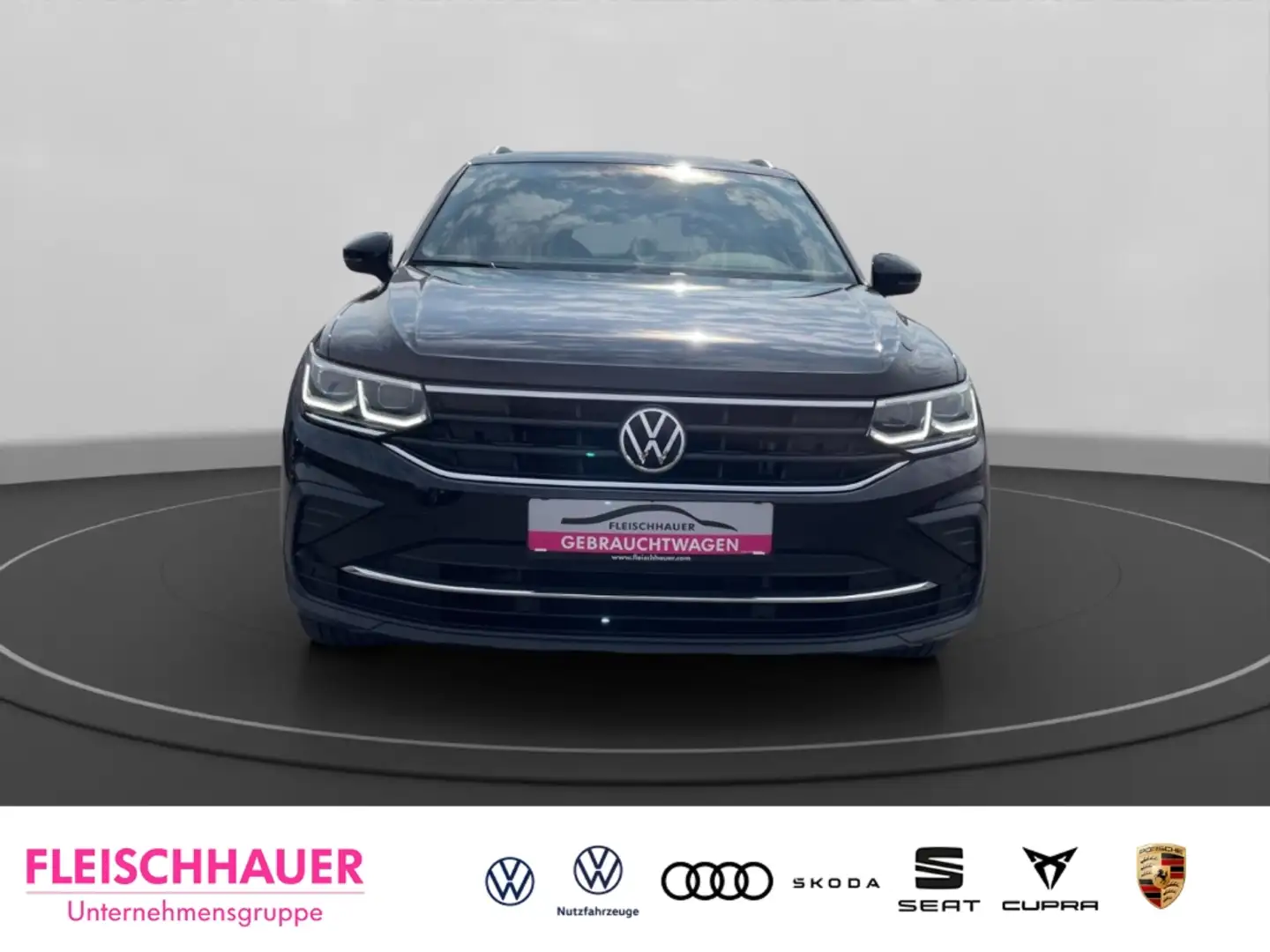 Volkswagen Tiguan United 1.5 TSI DSG United RFK AppConnect Navi AHK Schwarz - 2