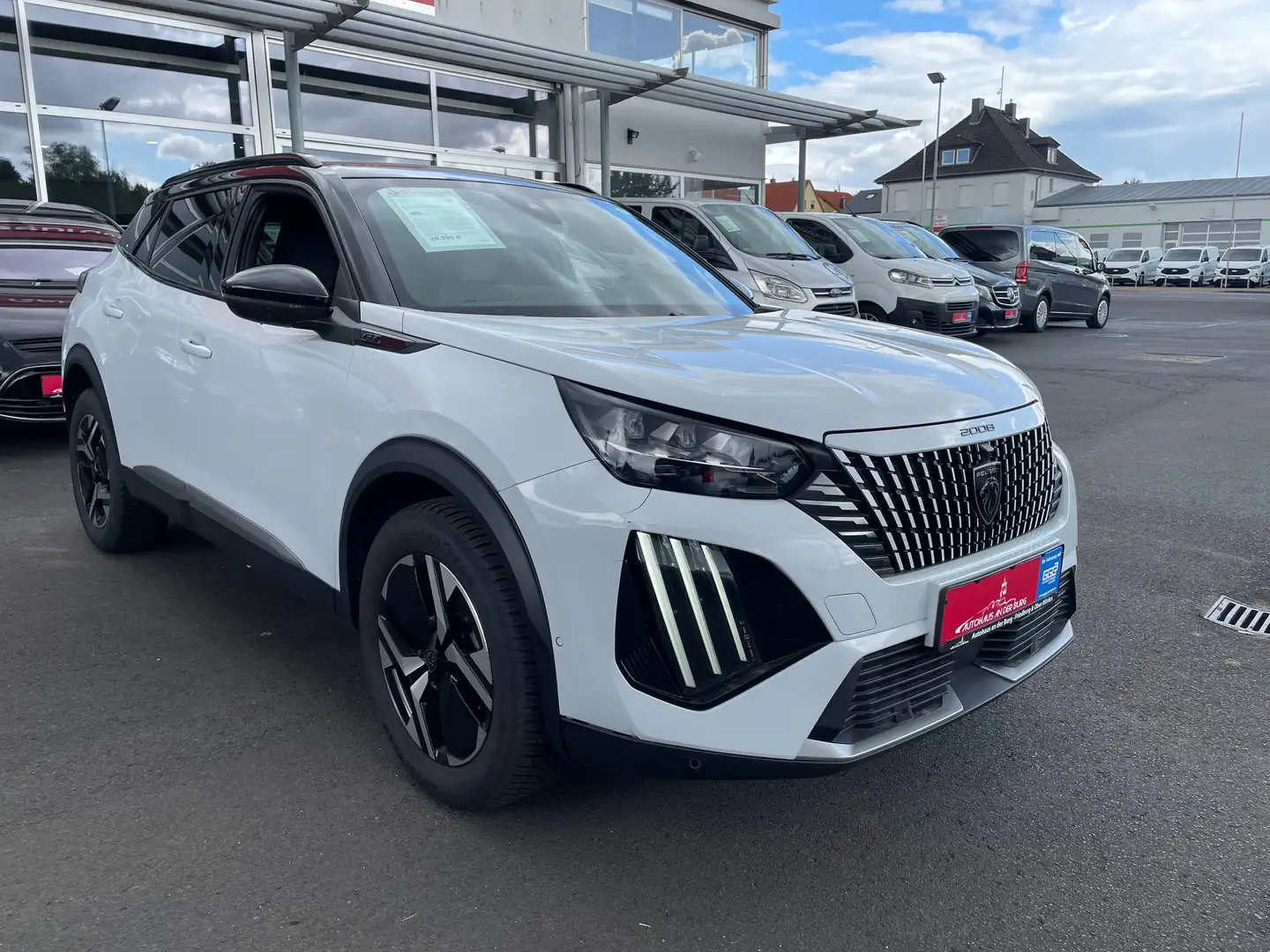 Peugeot 2008 GT *Sport + 1. Hd + AppleCar + DAB + Digital * Weiß - 1