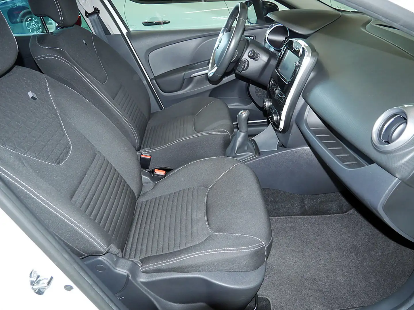 Renault Clio Grandtour Limited TCe 90 PDC KAMERA NAVI Weiß - 2