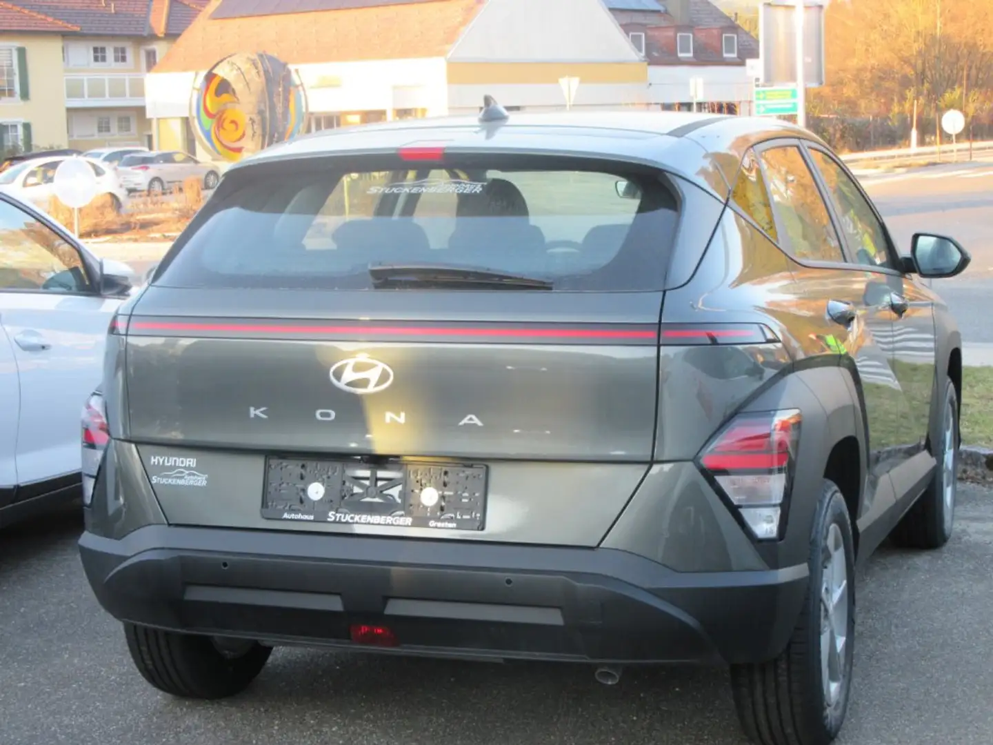 Hyundai KONA (SX2) Smart Line 1.0 TGDI 2WD k6bs1 Grau - 2