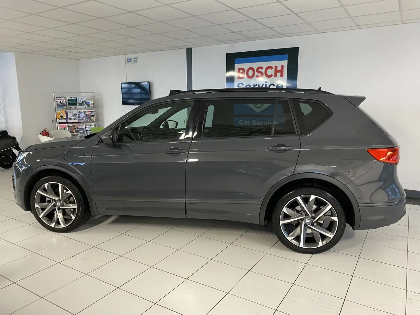 SEAT Tarraco 1.4 TSI e-Hybrid PHEV FR Panoramadak / Carplay/ Di Grijs - 2