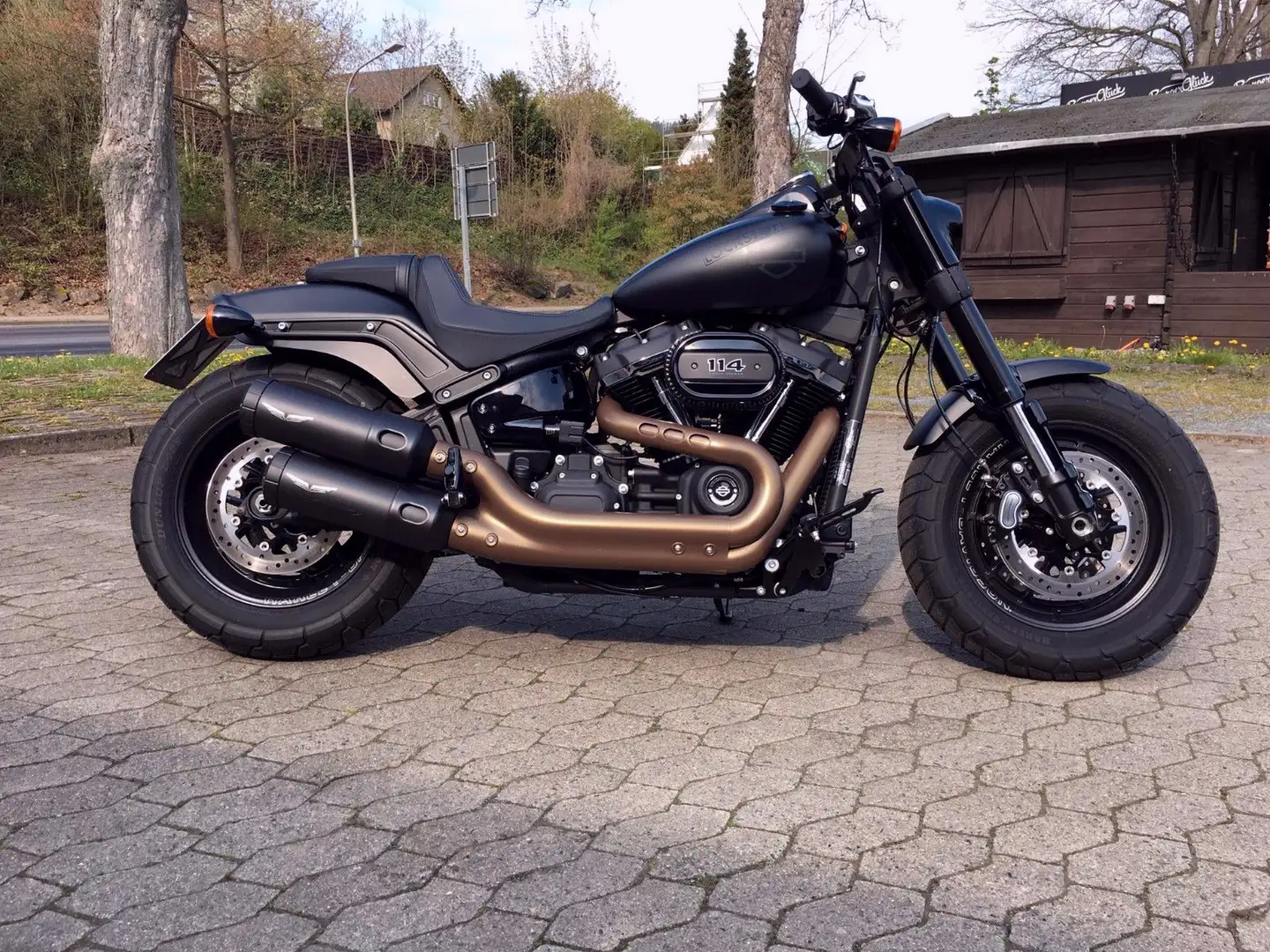 Harley-Davidson Fat Bob 114 Noir - 2