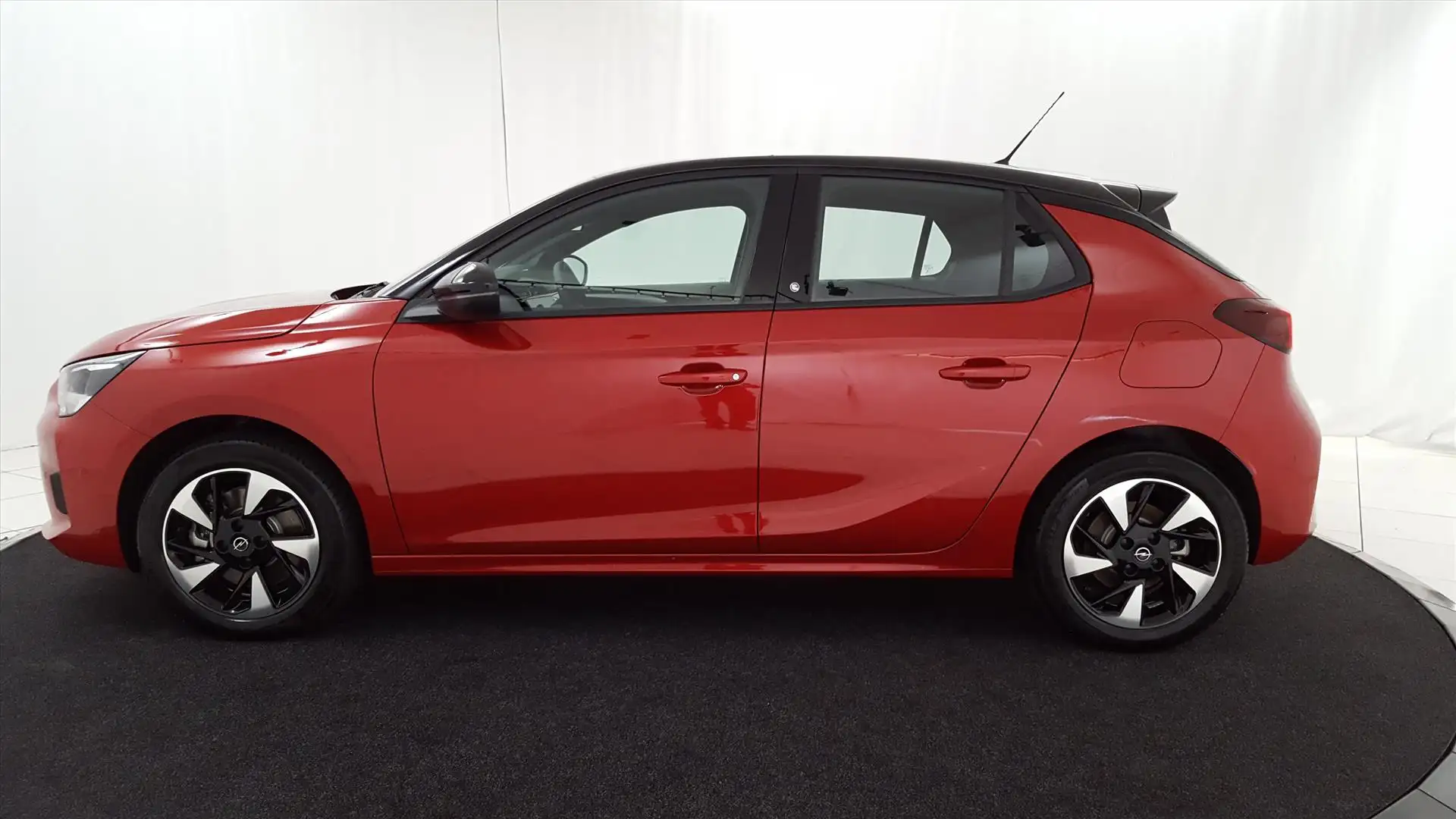 Opel Corsa-e Electric 50kWh 136PK 11KW BOORDLADER GS-LINE NAVI Red - 2