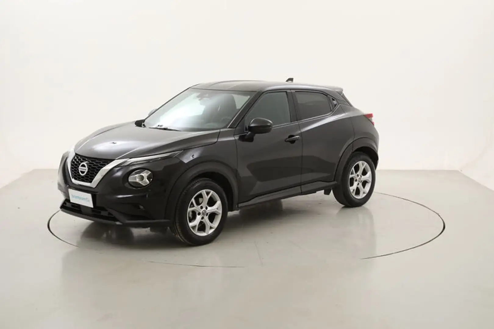 Nissan Juke N-Connecta 1.0 Benzina 114CV Чорний - 1