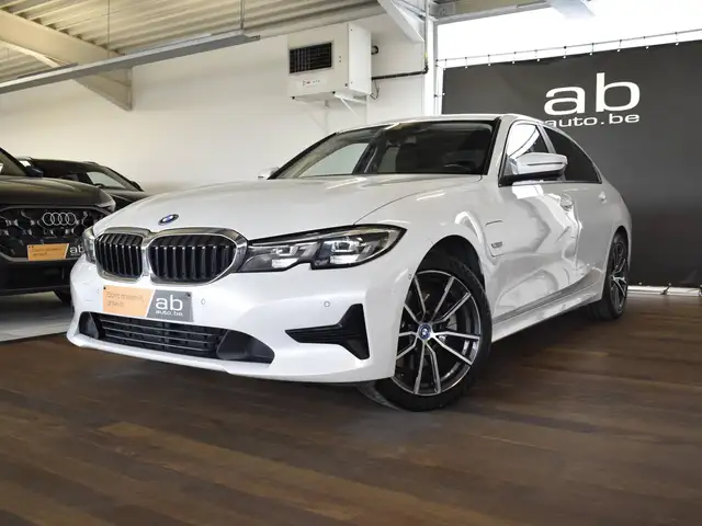 2022 BMW 3 Series in White for sale